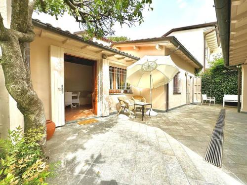 Forte dei Marmi Maison | Cottage Rustico 200mt by the Sea