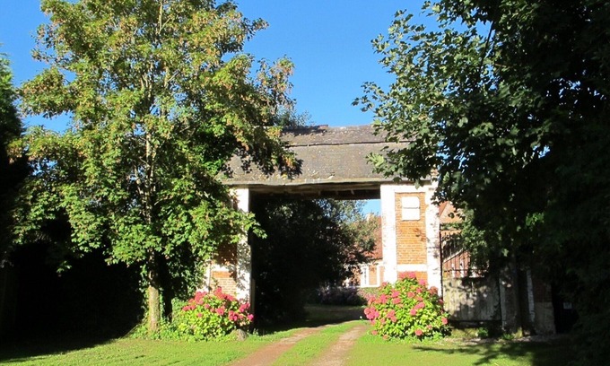 Tortefontaine Cottage | Cottage pour 10 personnes toutes avec salle de bain avec piscine extérieure