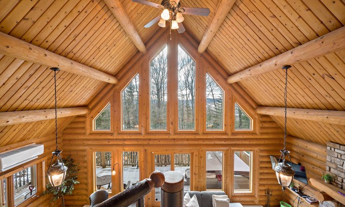Saint-Faustin-Lac-Carre Chalet De Ski | Cottage The Masters on the Royal Laurentian Golf | Discount Golf, Beach & Spa