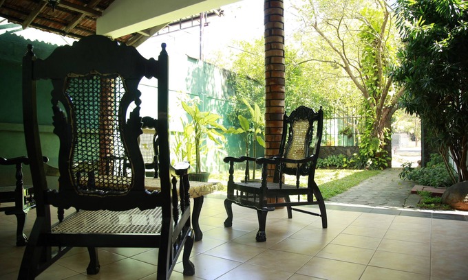 New Town Maison | Cottage Tourist Rest