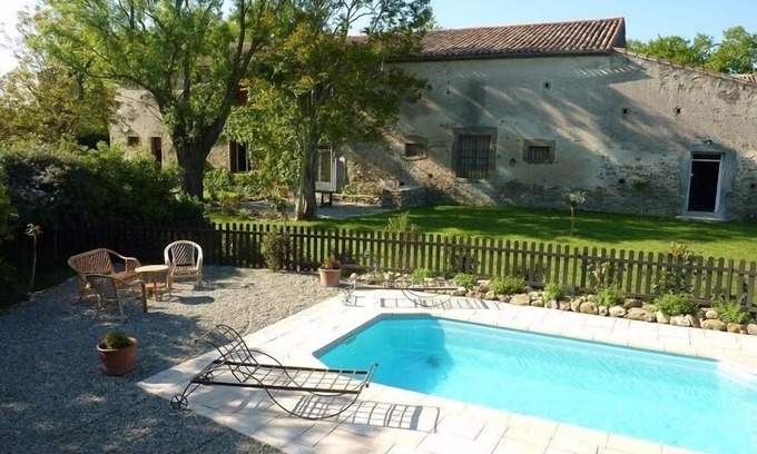 Montreal Cottage | Gîte avec piscine à la campagne