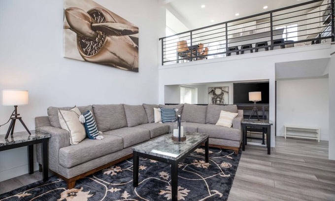 Sandy Appartement | Cottonwood Basecamp-Game Room, 6TVs, Near Canyons!