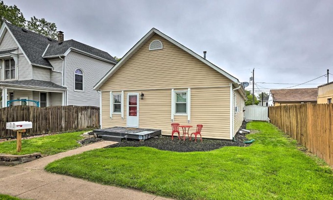 Council Bluffs Maison | Council Bluffs Cottage Proximity to Parks!