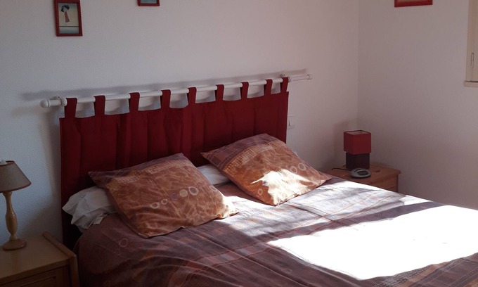Boussens Appartement | Country apartment close to the forest. You can go for a nice walk,