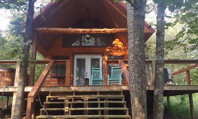Smithville Cabine | Chalet de campagne calme! Et privé.