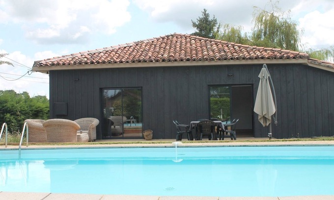 Lagrange Cottage | Maison de campagne avec piscine