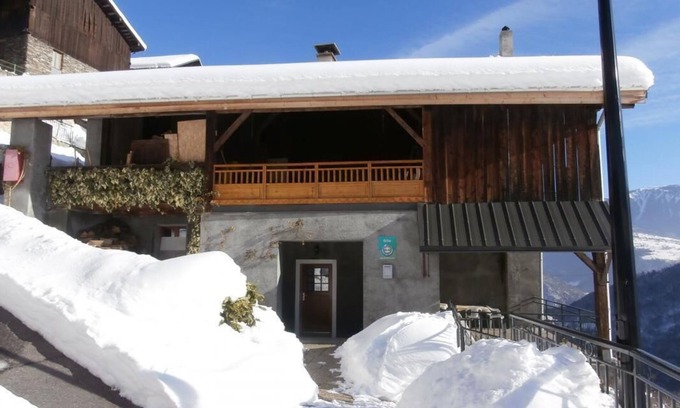 Vallees d'Aigueblanche Maison | Ferme de pays située à 7km de la télécabine de Celliers liaison Valmorel/St François Longchamp (Le G
