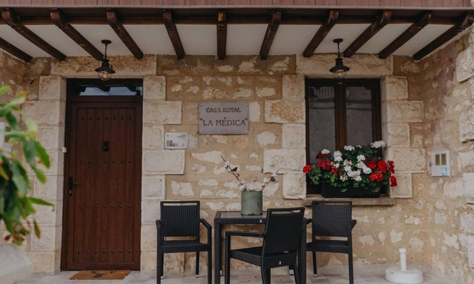 Sargentes de la Lora Maison | Maison de campagne "La Medica" avec vue sur les montagnes, terrasse privée et Wi-Fi