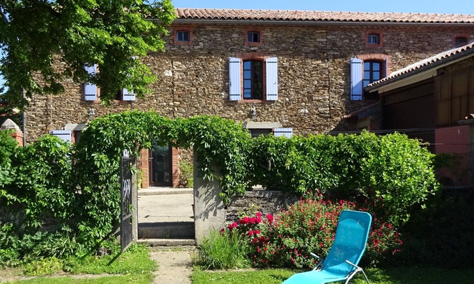 Andouque Maison | Proche d'Albi maison de caractère 3 épis .2 salles de b. piscine hors sol