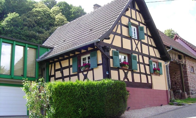 Windstein Maison | Maison à colombage avec jardin en meublé de tourisme 4*