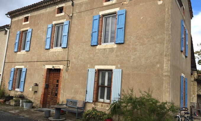 Livers-Cazelles Maison | maison de campagne