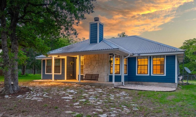 Lee County Maison | Country Home on 5 Acres-15 Min to Snow's BBQ