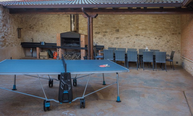 Campillo de Aranda Maison | Maison de campagne "La Olma" avec terrasse privée, balcon et Wi-Fi