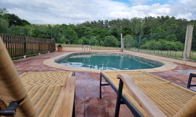 Pepin Maison | Maison de campagne 'Aldea Rural A Cortiña Casa' avec vue montagne, piscine partagée et Wi-Fi