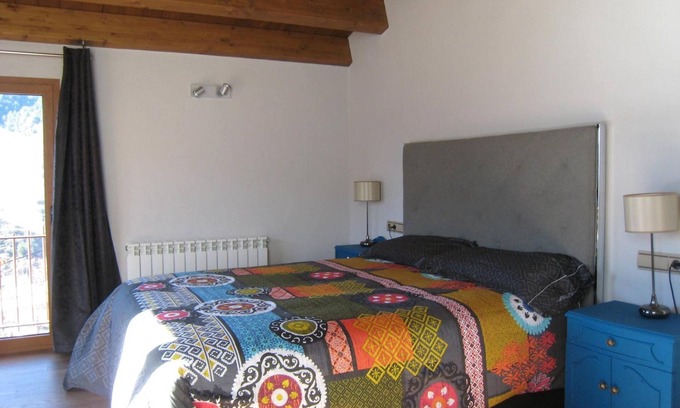 Aranser Maison | Country House 'Cal Poeta' with Mountain View, Private Garden and Wi-Fi