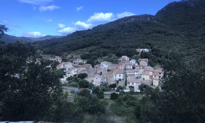 Roquebrun Maison | Maison de campagne. Calme et authenticité