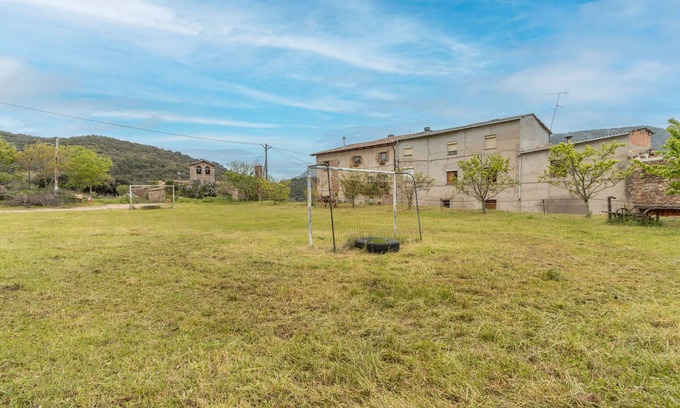 Baix Pallars Maison | Country House 'Casa Vilanova' with Mountain View, Private Terrace and Wi-Fi
