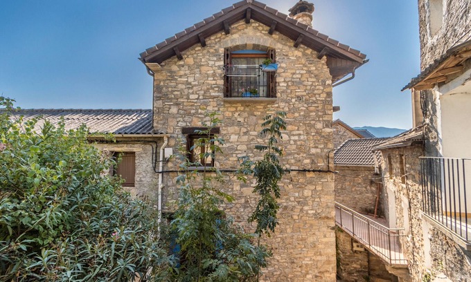 Belsierre Maison | Maison de campagne "Casa Pirinea" avec vue sur la montagne et Wi-Fi
