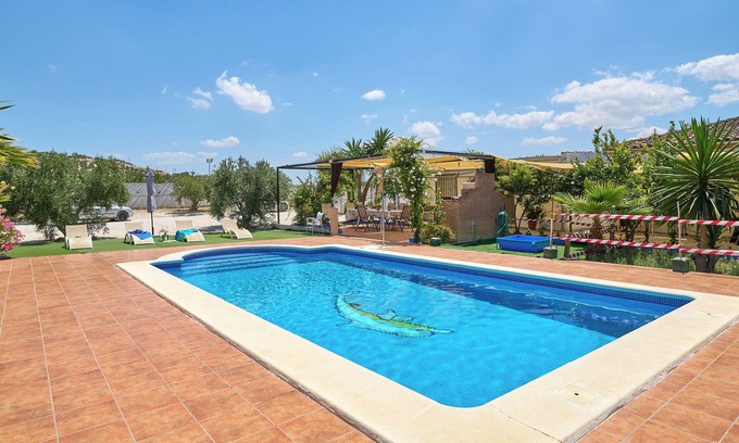Baena Maison | Maison de campagne 'Casa Rural La Brisa' avec vue sur les montagnes, piscine privée et climatisation