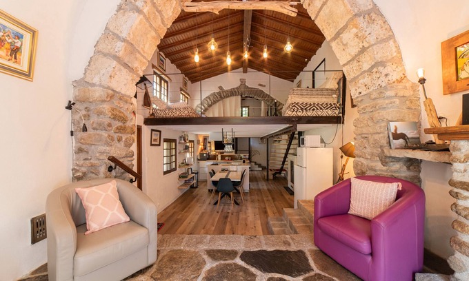 Corsavy Maison | Country House 'Chapelle De Léca' with Mountain View, Private Terrace and Wi-Fi