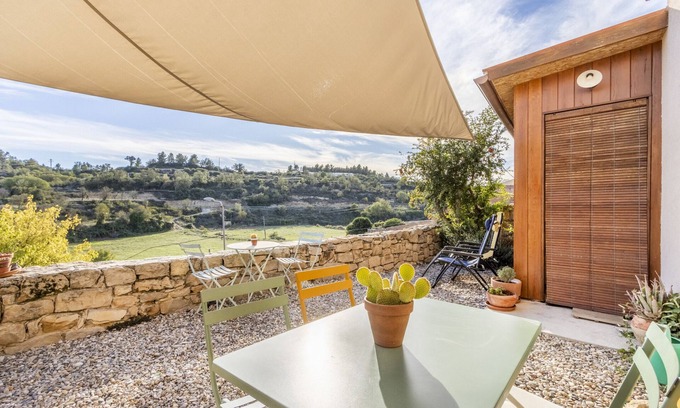 L'Espluga Calba Maison | Maison de campagne 'El Paller De Cal Dominguet' avec terrasse privée, Wi-Fi et climatisation
