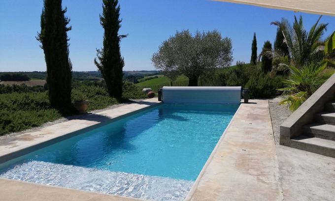 Monclar-de-Quercy Maison | Maison de campagne au coeur des bastides albigeoises