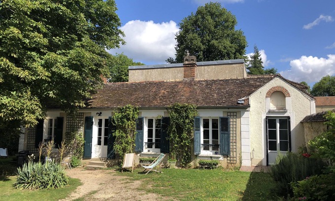 Samoreau Maison | Pretty House in beautiful park