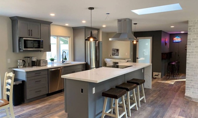 Hobart Maison | Country House in Maple Valley