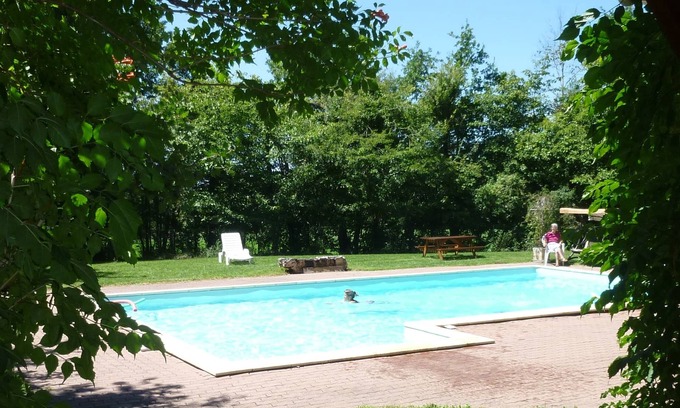 Tourliac Maison | Maison avec jardin, bbq, aire de jeux, pétanque, terrain volley, badminton