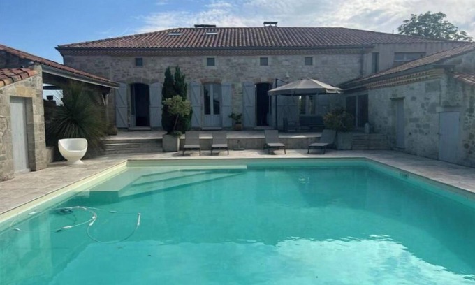Foulayronnes Autre | Maison de campagne près d’Agen. Une grande piscine , 5 chambres