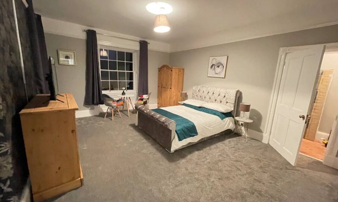 Taunton Maison | Country House set in 4 acres