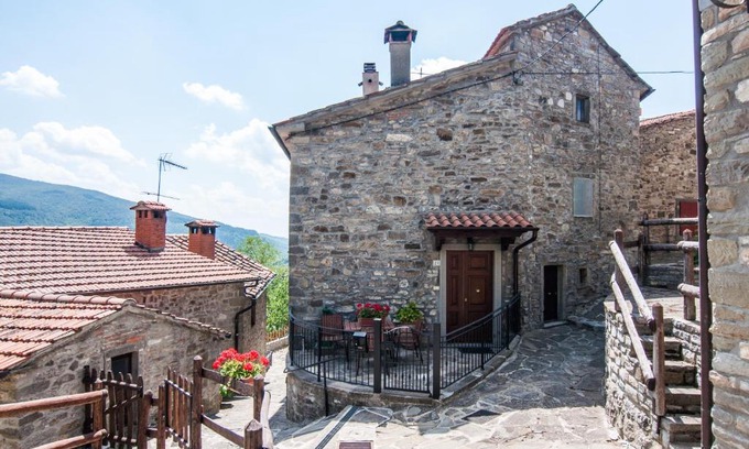 Chiusi della Verna Appartement | Country House Vezzano