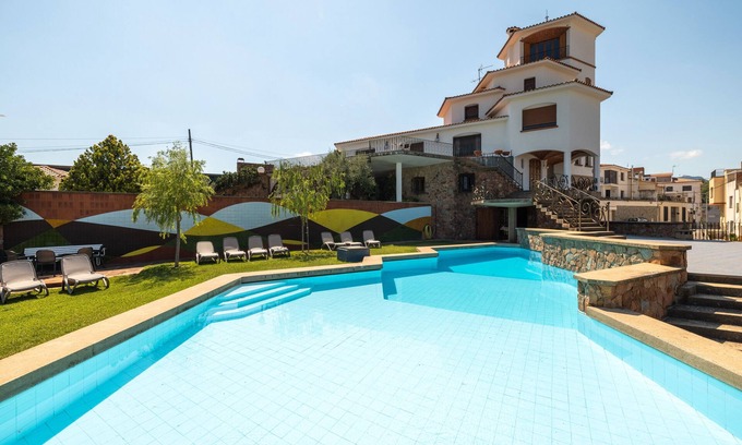Riudecanyes Maison | Country House 'Villa La Guaita' with Sea View, Private Pool and Wi-Fi
