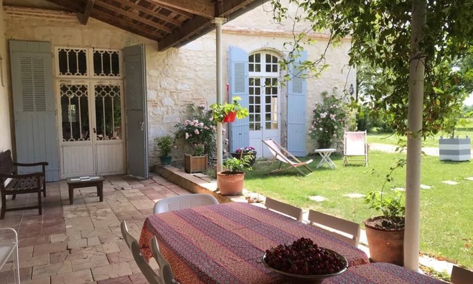 Marsac Maison | Maison de campagne avec piscine: 8 chambres 16 couchages