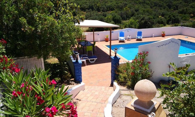 Loule Maison | Maison de campagne avec piscine privée