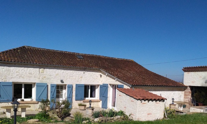Beauville Maison | Maison de campagne avec piscine