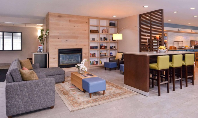 Carter Lake Hôtel | Country Inn & Suites by Radisson, Omaha Airport, IA