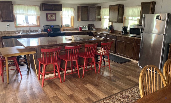 Antes Fort Autre | Country Retreat Ideal for Work and Family Getaways