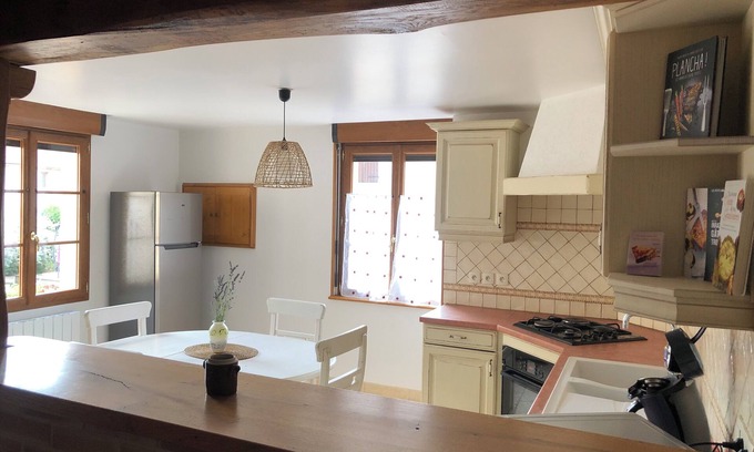 Escamps Appartement | Country studio