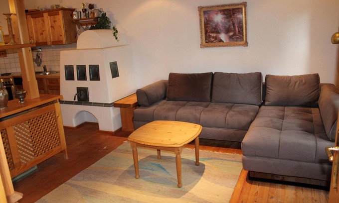 Hochkrimml Appartement | Country-style apartment with proximity to the lift in the Zillertal Arena