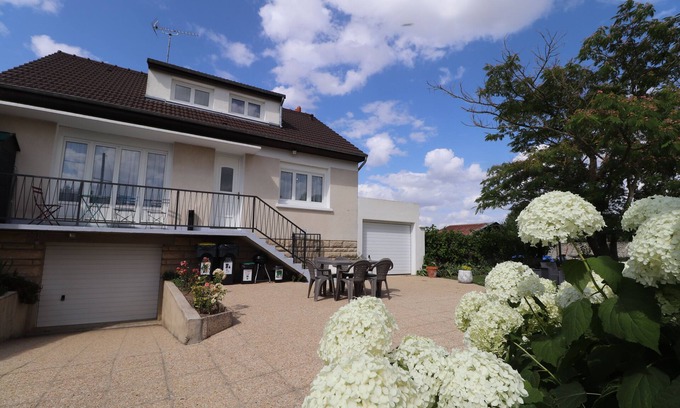 Ussy-sur-Marne Maison | Campagne et proche de Disney, la Vallée Village, et Paris......