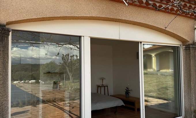 Claret Appartement | Countryside getaway w/ swimming pool