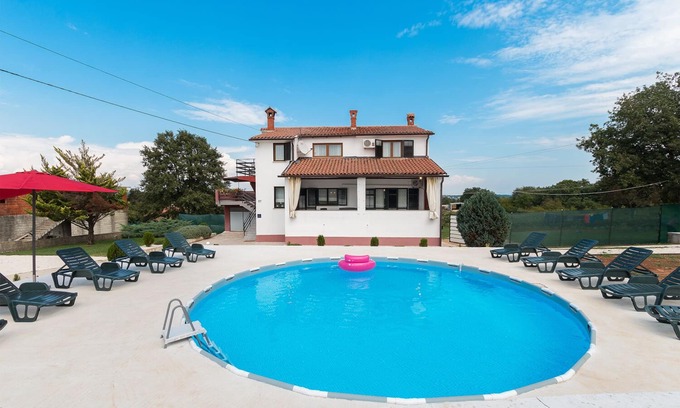 Sajini Appartement | Appartement de vacances à la campagne avec 3 chambres