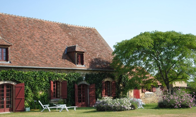 Vereaux Maison | Calme, détente, sport et culture au cœur de la France