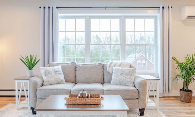 Gorham Appartement | Countryside Oasis Charming 1BR Farmhouse Getaway