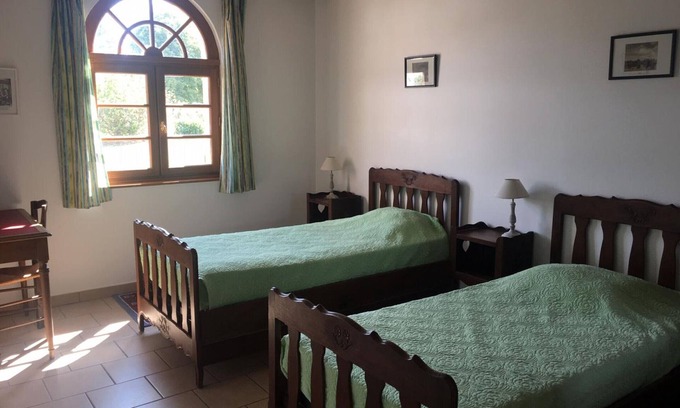 Villeherviers Cottage | Maison en Sologne avec jardin, pêche, équipements de loisirs, proche des châteaux et ZooParc de Beauval.