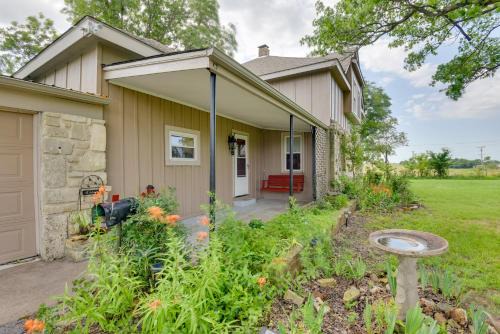 Osage County Maison | Countryside Retreat with Pasture Views in Hominy