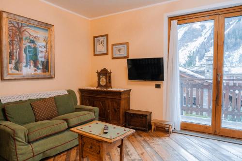 Entreves Appartement | Courmayeur Crevasse - 2 minuti dalla SKYWAY