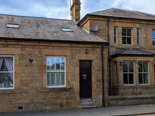 Mosborough Maison | Courthouse Cottage