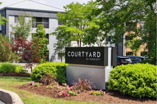 Williston South Hôtel | Courtyard Burlington Williston